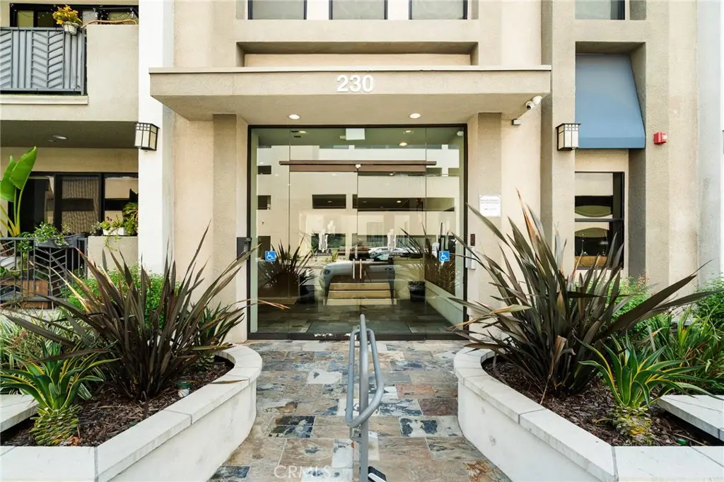 230 S Jackson, Glendale, CA 91205 - #1