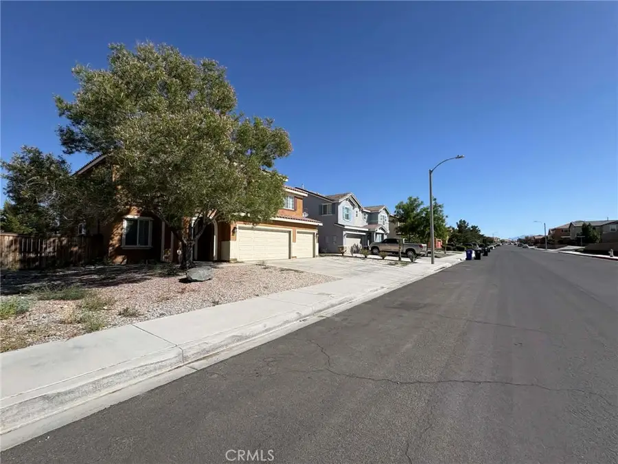 15899 Yosemite Street, Victorville, CA 92394 - #3