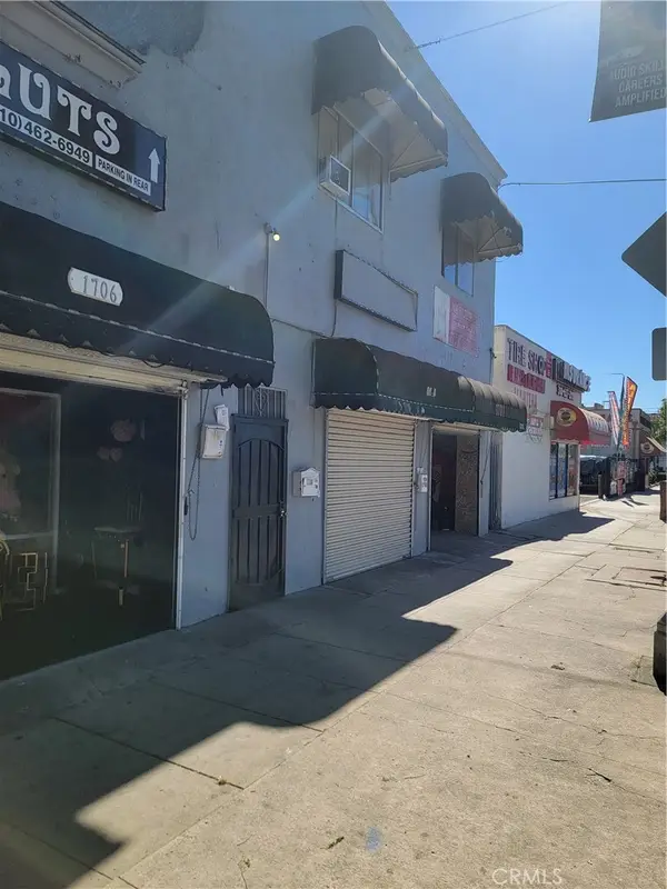 1702 N Long Beach, Compton, CA 90221