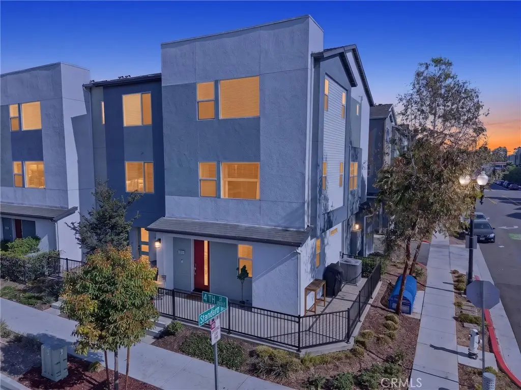 1016 E 4th, Santa Ana, CA 92701 - #1