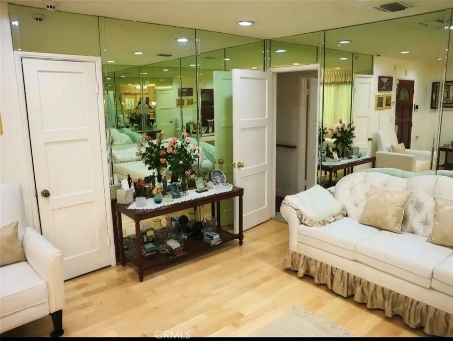 1709 W 111th, Los Angeles, CA 90047 - #3