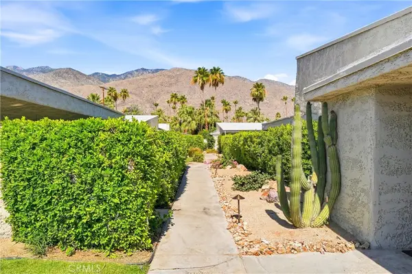 1111 E E Ramon #103, Palm Springs, CA 92264