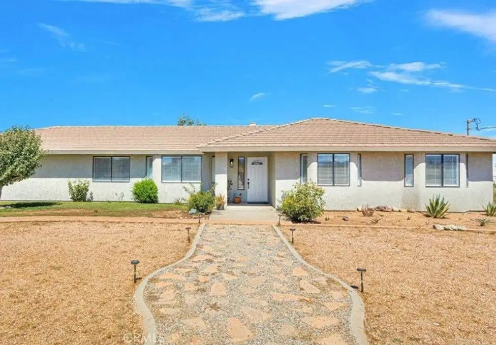 13980 Mission, Oak Hills, CA 92344 - #1