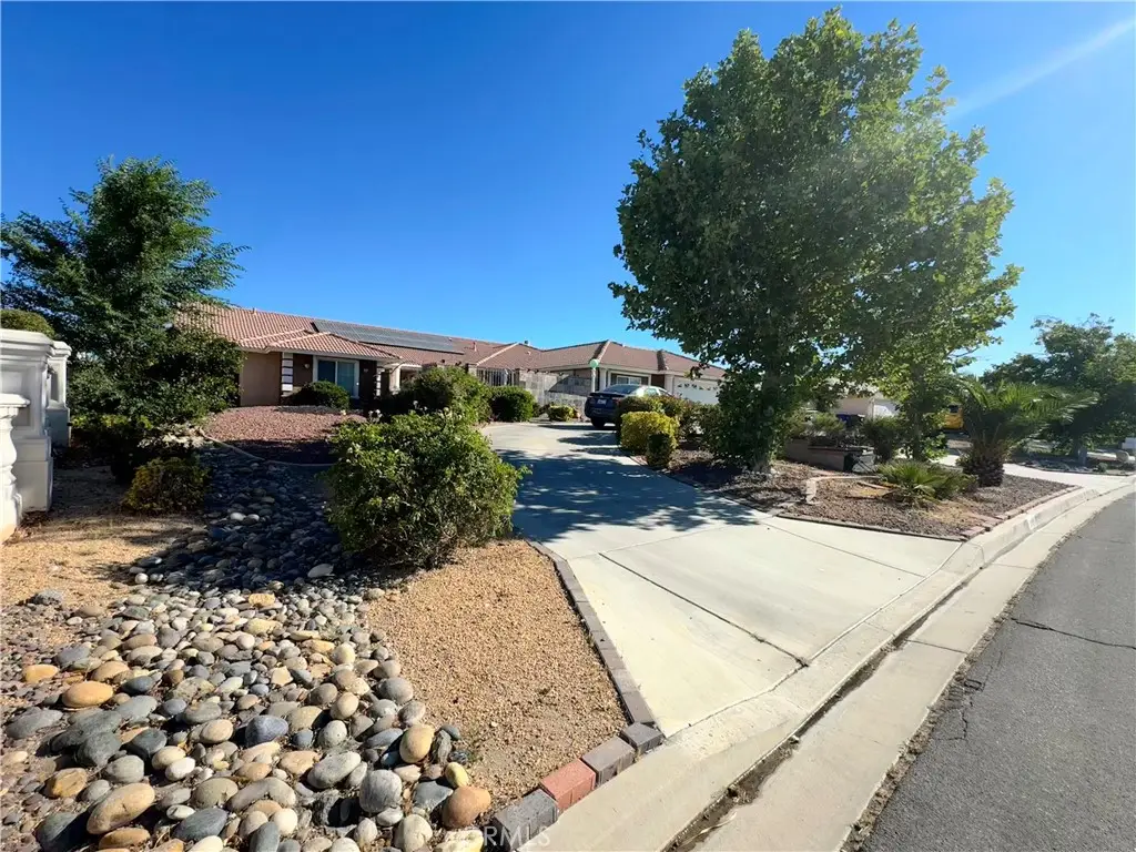 20284 Majestic Drive, Apple Valley, CA 92308 - #1