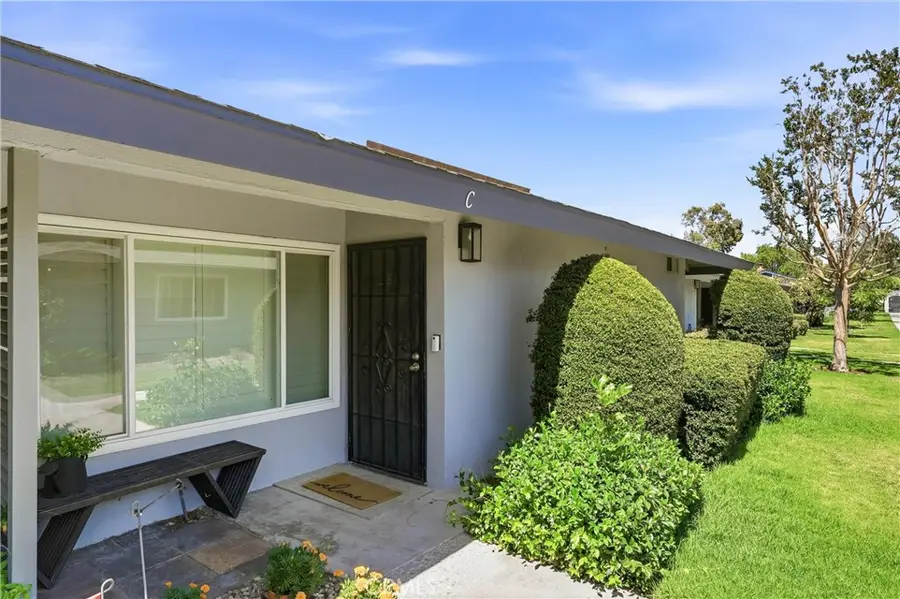 1107 West Memory Lane #8C, Santa Ana, CA 92706 - #2