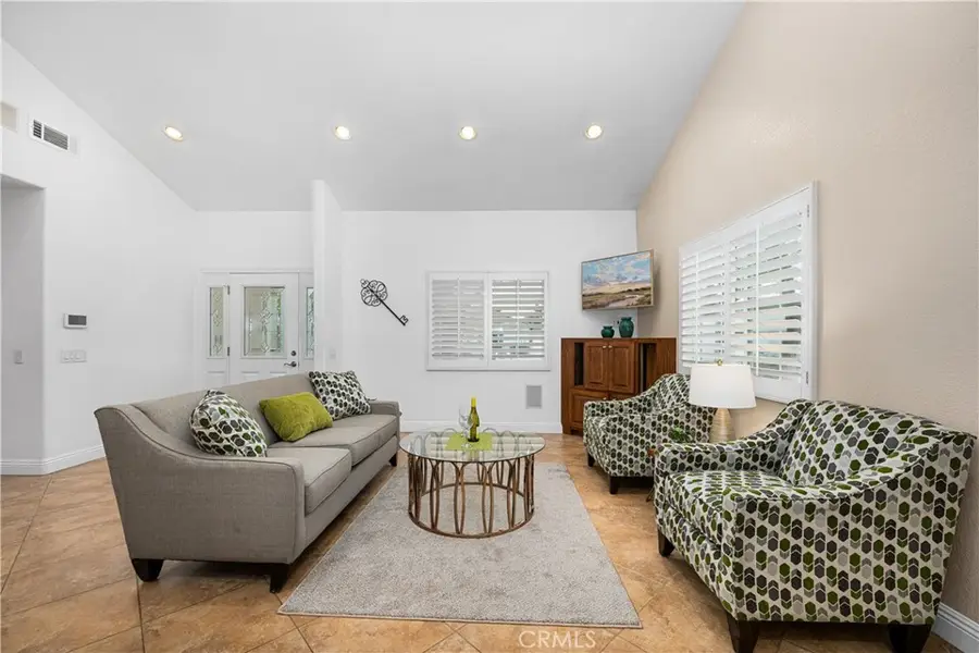 3702 Petaluma, Long Beach, CA 90808 - #3