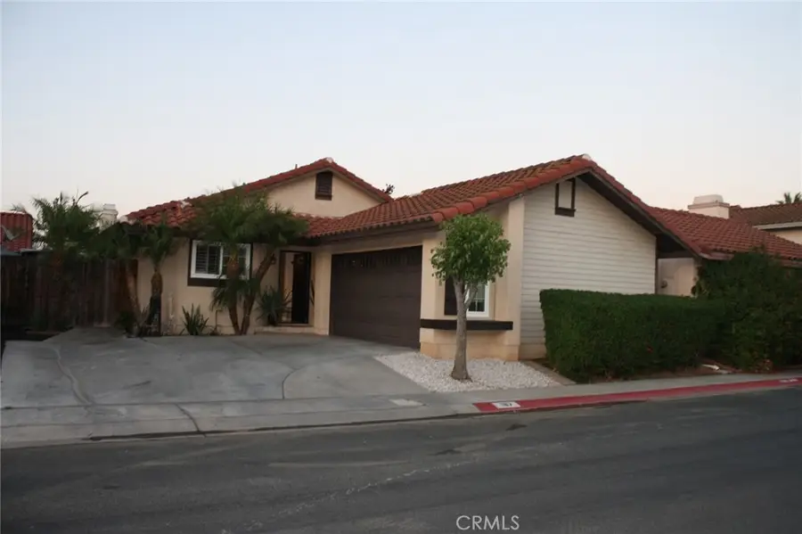 187 Mistletoe Drive, Corona, CA 92879 - #3