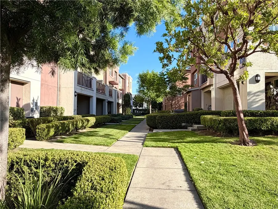 500 N Willowbrook, Compton, CA 90220 - #2