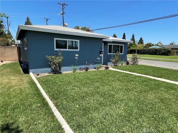 1512 S Maple Street, Santa Ana, CA 92707