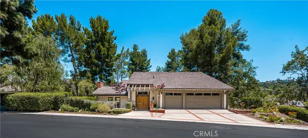 1281 Country Hills, North Tustin, CA 92705
