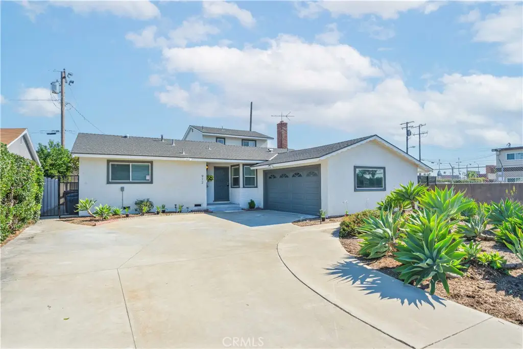 912 W Hill Ave, Fullerton, CA 92832 - #1