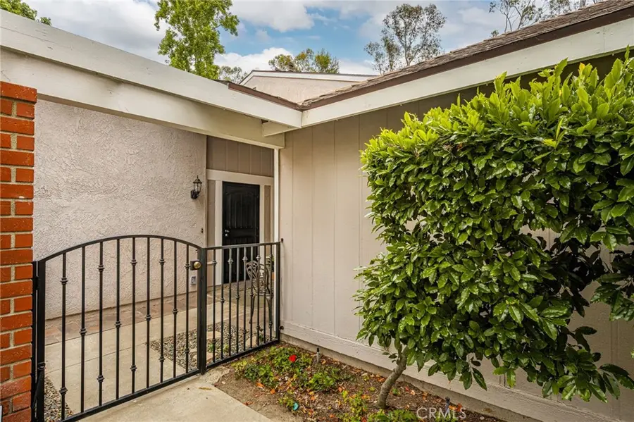 6520 E Camino Vista #1, Anaheim Hills, CA 92807 - #3
