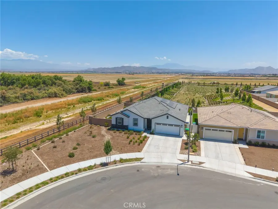 2431 Diamond Edge, Perris, CA 92570 - #3
