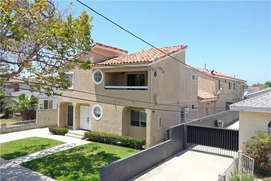 16015 Halldale Avenue, Gardena, CA 90247 - #2