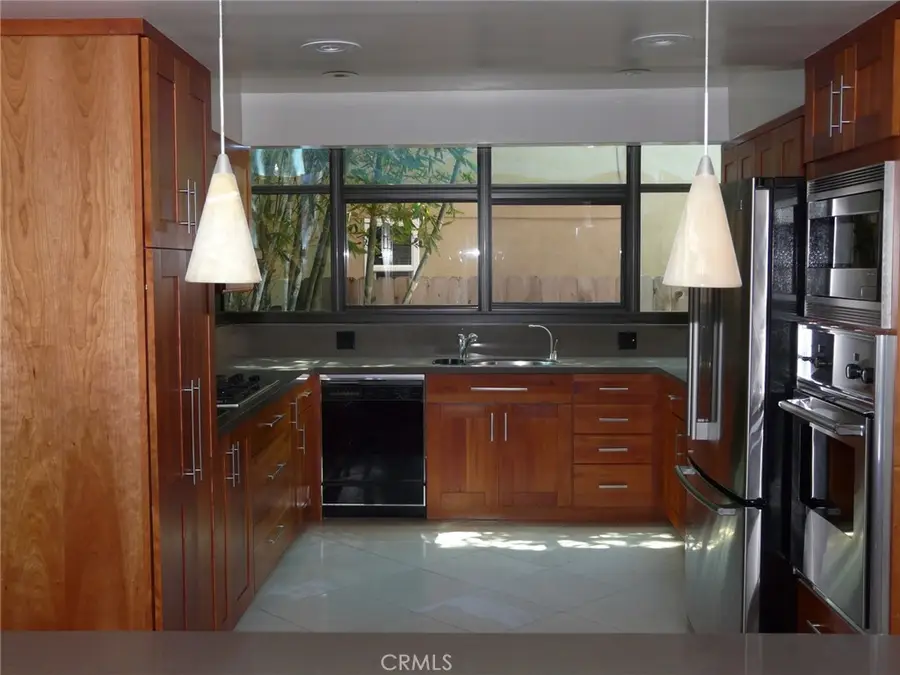 516 518 Roycroft Avenue, Long Beach, CA 90814 - #3