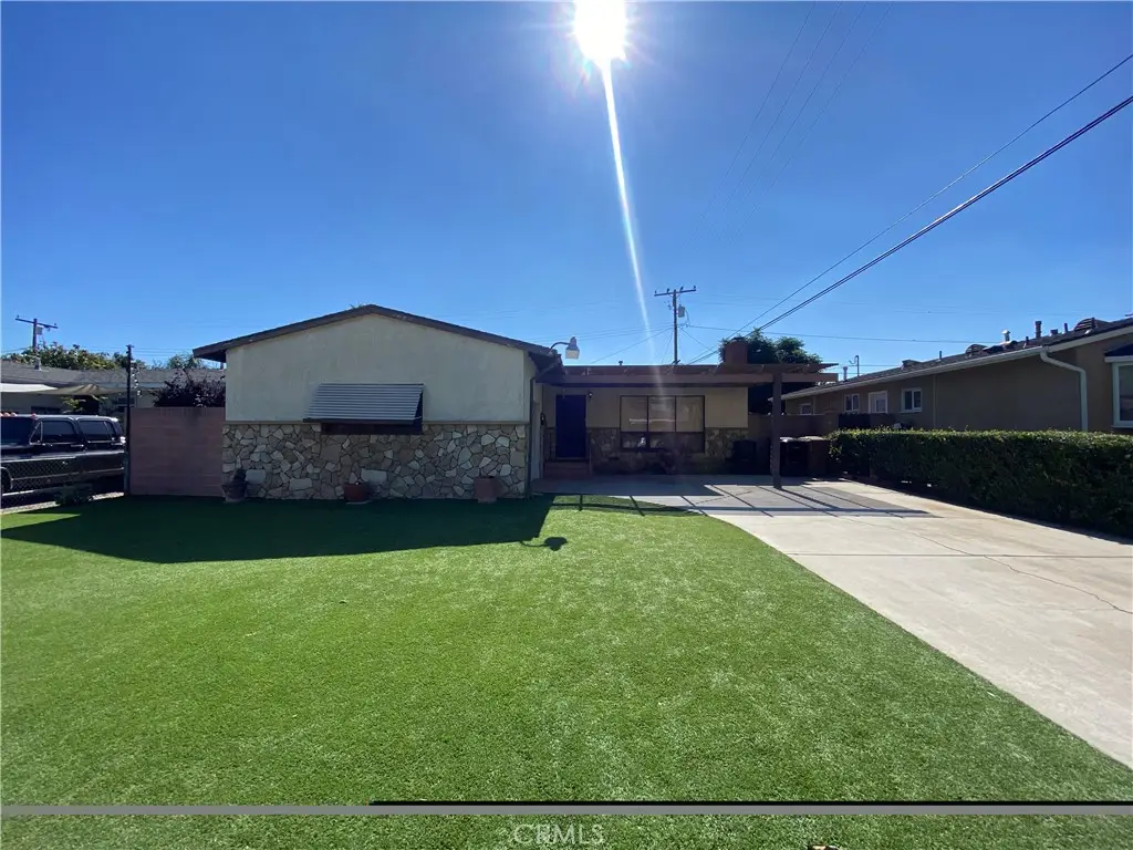 513 Newkirk, Fullerton, CA 92832 - #1
