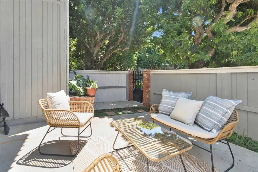 4478 Shorebird Dr. #10, Huntington Beach, CA 92649 - #2