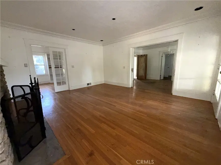 535 E Howard Street, Pasadena, CA 91104 - #3