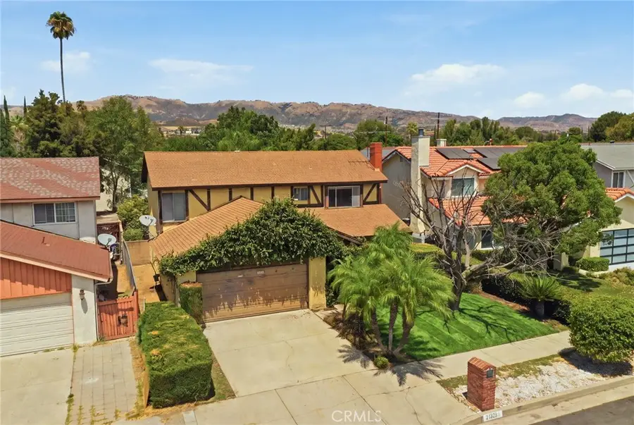 21823 Hiawatha Street, Chatsworth, CA 91311 - #3
