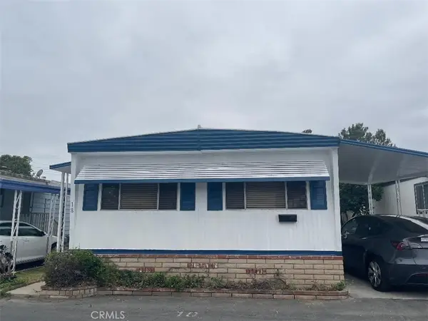 3929 5th Street W #18, Santa Ana, CA 92703