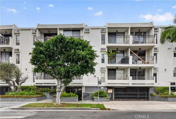 6151 Orange Street #320, Los Angeles, CA 90048