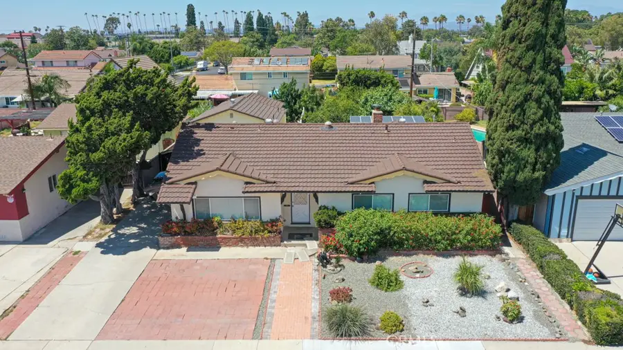 1641 W Buena Vista, Anaheim, CA 92802 - #3