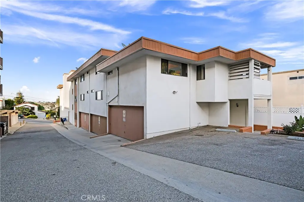 665 W 24th #315, San Pedro, CA 90731 - #1