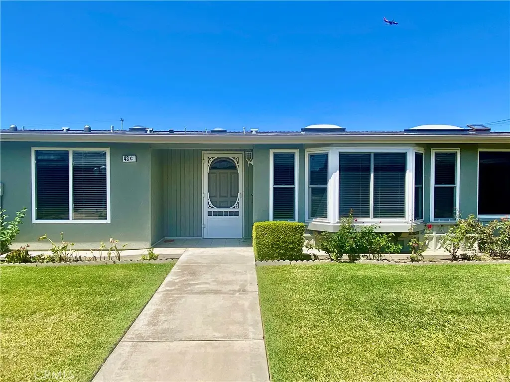 1670 Interlachen Rd., M12-43c, Seal Beach, CA 90740 - #1