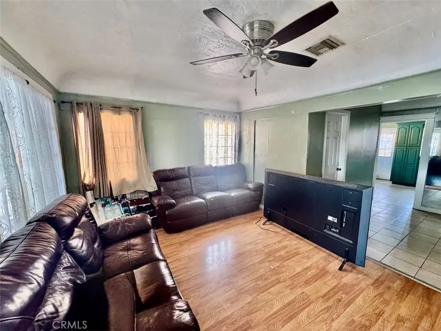 416 E 91st, Los Angeles, CA 90003 - #3