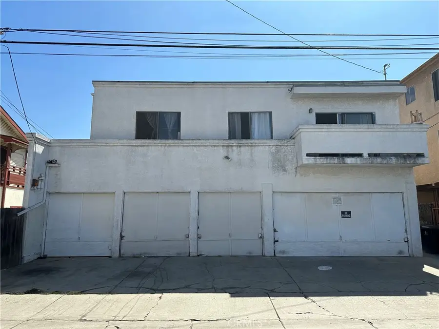 1015 Dawson Avenue, Long Beach, CA 90804 - #2