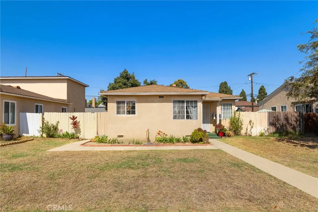 2725 Adriatic Avenue, Long Beach, CA 90810 - #1