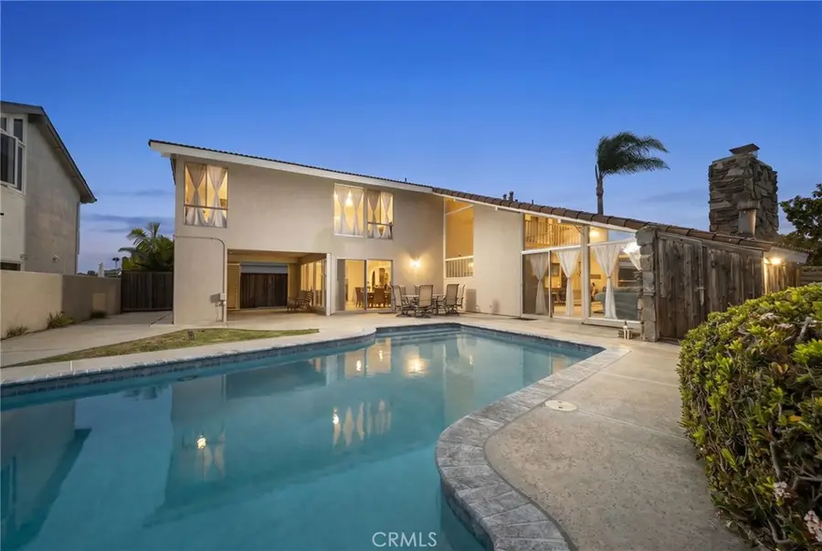 16391 Maruffa Circle, Huntington Beach, CA 92649 - #2