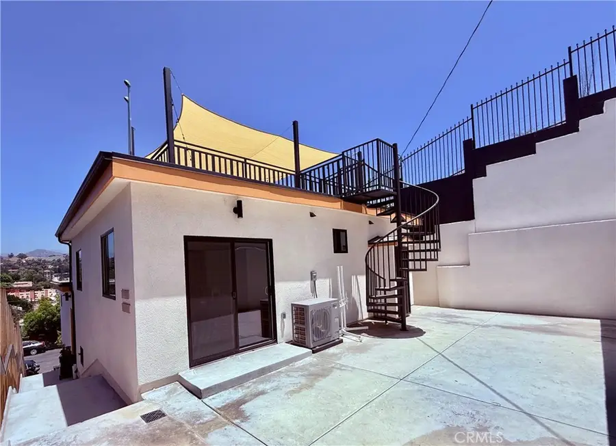 4860 Buchanan, Los Angeles, CA 90042 - #2