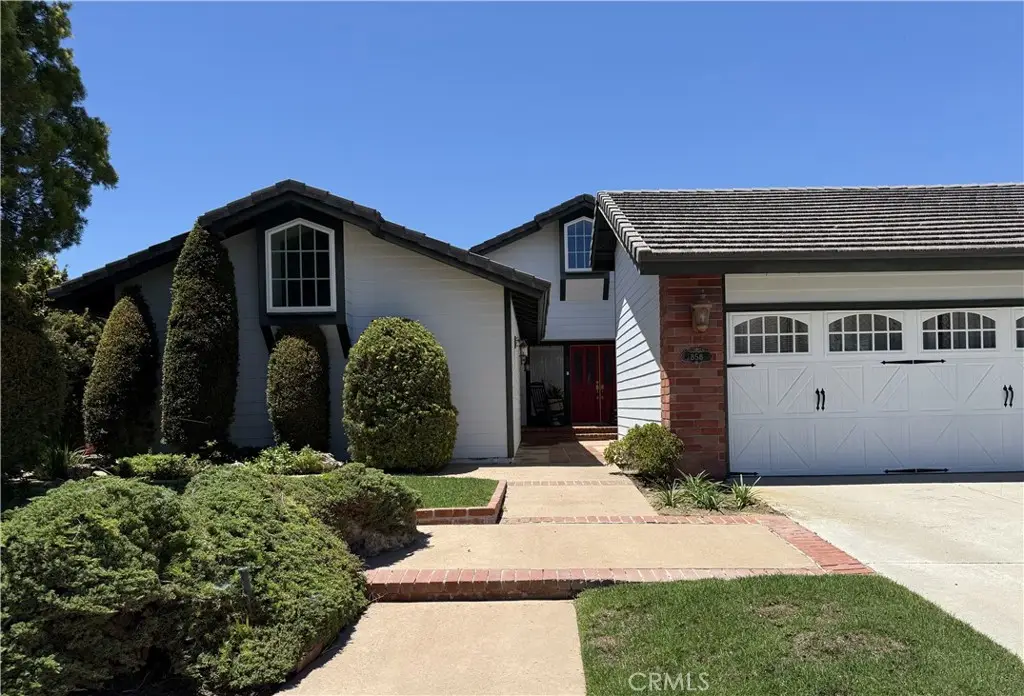 858 S Bluebird Circle, Anaheim Hills, CA 92807 - #1