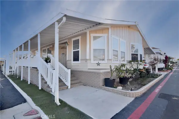 9850 Garfield Avenue #110, Huntington Beach, CA 92646