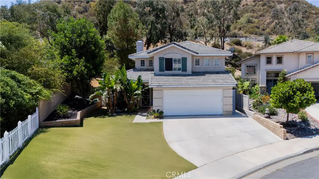 28013 Cascade, Castaic, CA 91384 - #1