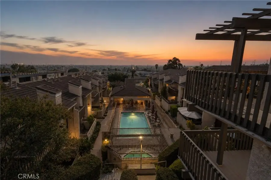 2298 Rose Avenue #403, Signal Hill, CA 90755 - #2