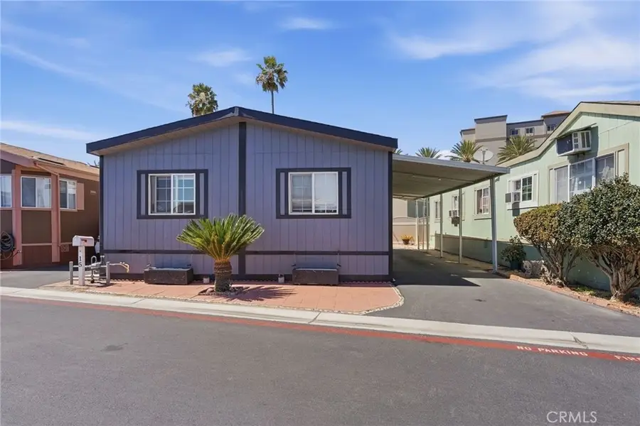 1949 S Manchester Ave #11, Anaheim, CA 92802 - #3