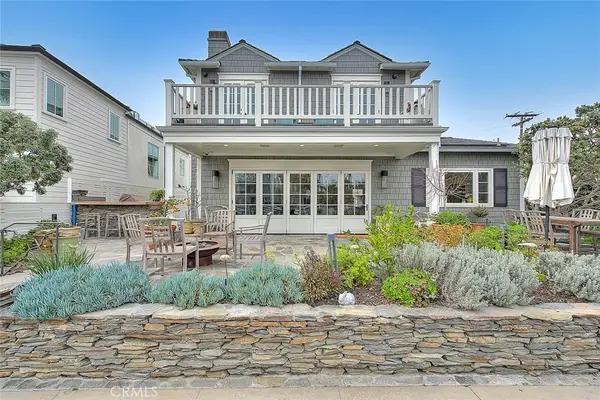 5590 E The Toledo, Long Beach, CA 90803