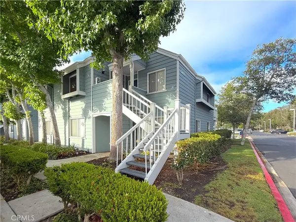 6008 Bixby Village #42, Long Beach, CA 90803