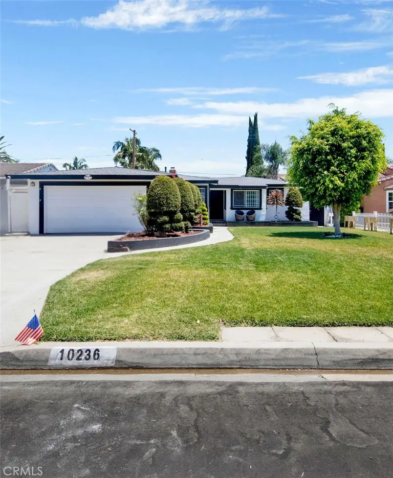 10236 Mattock Avenue, Downey, CA 90241 - #3