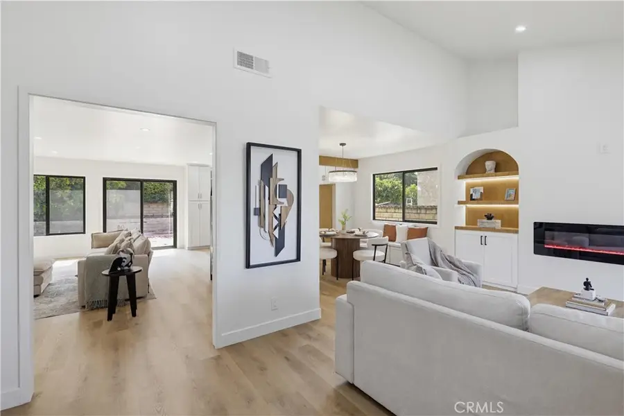 155 S Lincoln, Orange, CA 92866 - #3