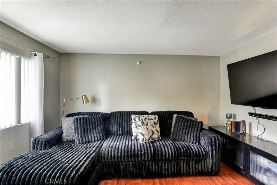 14405 Cerise Avenue #13, Hawthorne, CA 90250 - #3