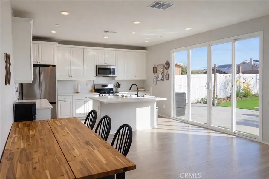 8883 Beacon, Hesperia, CA 92344 - #3