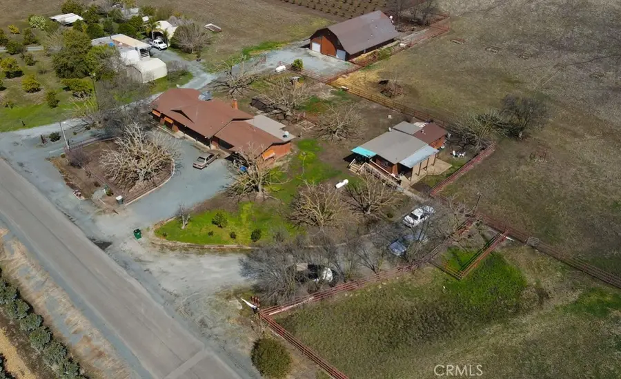 7860 Road 252, Terra Bella, CA 93270 - #3