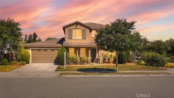 28327 Serenity Falls Way, Menifee, CA 92585