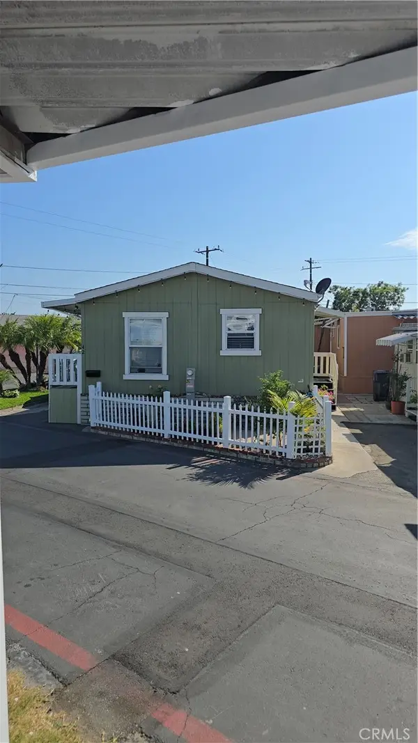 5002 W Mcfadden, Santa Ana, CA 92704