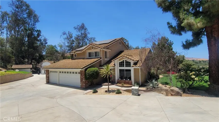 10851 Orchard View Lane, Riverside, CA 92503 - #2