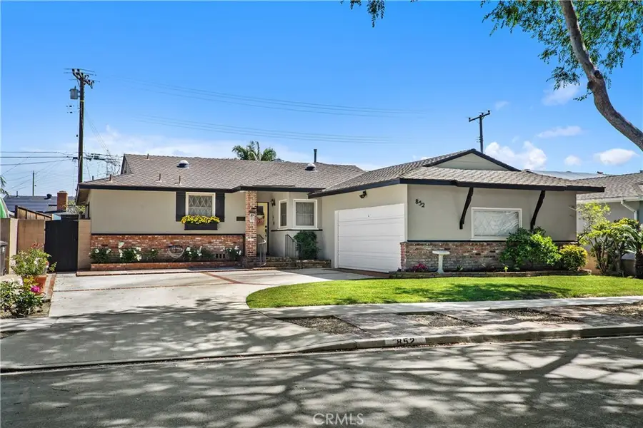 852 Kallin Avenue, Long Beach, CA 90815 - #2