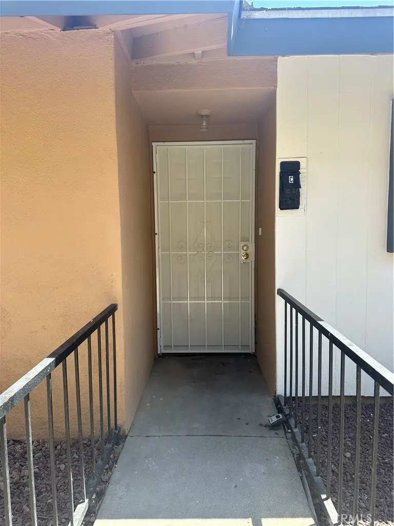 1617 Cedar, Santa Ana, CA 92707 - #2